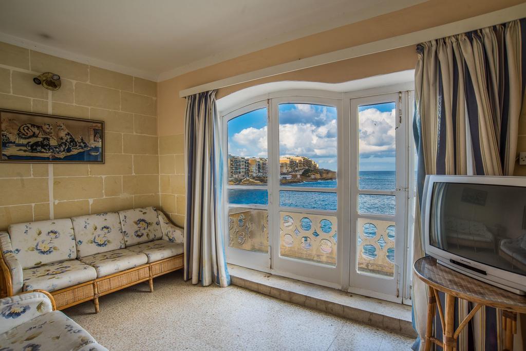 Ta' Karmni Apartment Marsalforn Ngoại thất bức ảnh